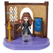 Imagine HARRY POTTER SET LUMEA VRAJILOR SALA DE CLASA