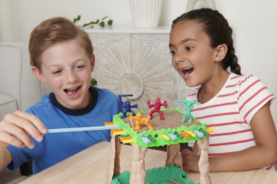 Imagine JOC DE AVENTURA CU NISIP KINETIC