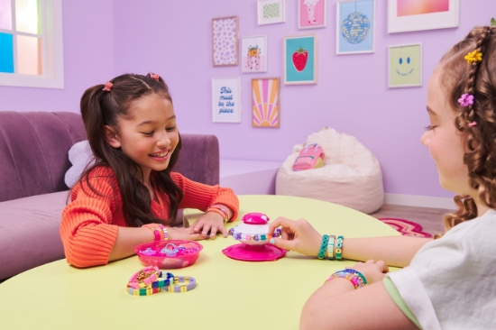 Imagine Cool Maker set pentru creare brățări