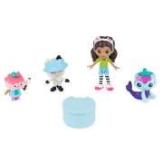 Imagine GABBYS DOLLHOUSE SET PENTRU CAMPING