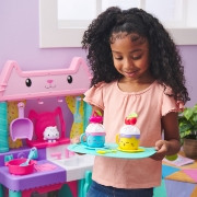 Imagine GABBYS DOLLHOUSE SET PENTRU PRAJITURI