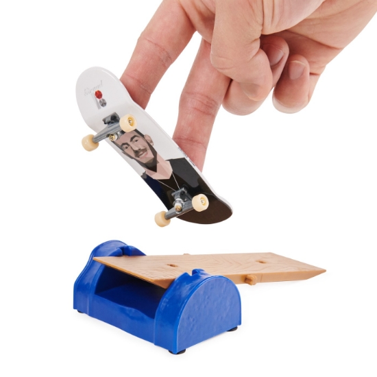 Imagine Tech Deck Fingerboard Pachet cu Obstacol Plan B
