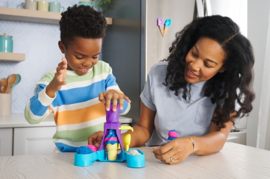 Imagine Kinetic Sand Stația de Servire