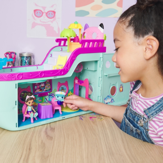 Imagine GABBYS DOLLHOUSE VAPORUL CU PRIETENI