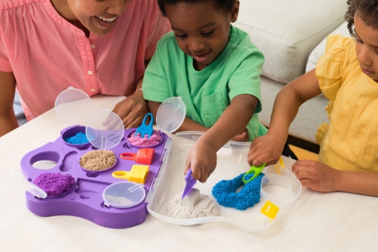 Imagine Kinetic Sand set geantă pentru plajă Variety Case