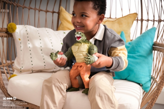 Imagine BATMAN SERIA GIGANTILOR FIGURINA KILLER CROC 30CM