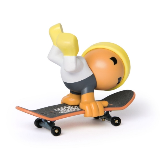 Imagine Tech Dech SK8 Crew Pachet placă și figurină 9.6 cm șapcă galbenă