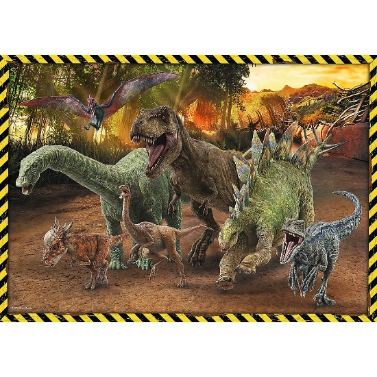 Imagine  Puzzle Trefl 200 Jurassic World în Parcul Jurassic