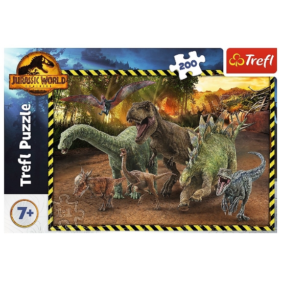 Imagine  Puzzle Trefl 200 Jurassic World în Parcul Jurassic