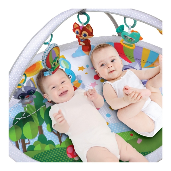 Imagine Winfun salteluta cu activitati