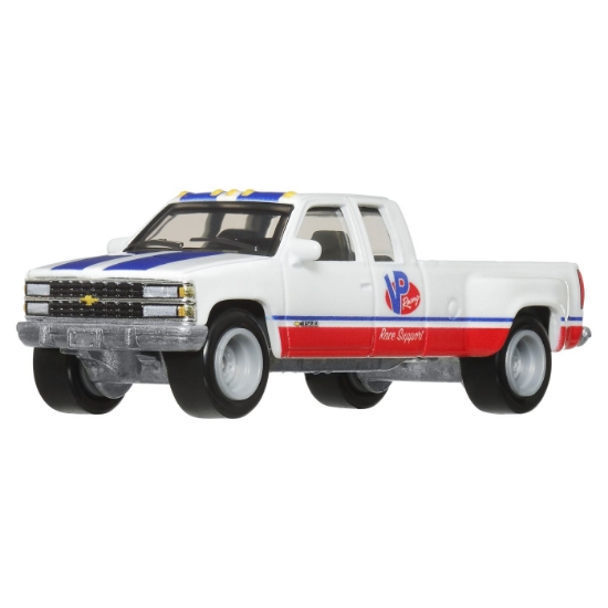 Imagine  Hot Wheels transportator Chevy Silverado 3500 '88 cu mașinuță Chevy Nova '63, scară 1:64