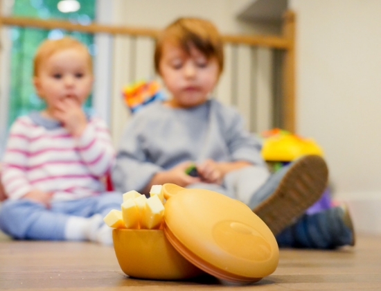 Imagine Castronel din silicon cu capac, Melii, model urs