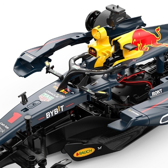 Imagine MASINUTA CONSTRUIBILA CU TELECOMANDA RED BULL F1 RB19 SCARA 1 LA 16