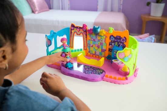 Imagine GABBYS DOLLHOUSE SET DE JOACA CAMERA DE PETRECERE
