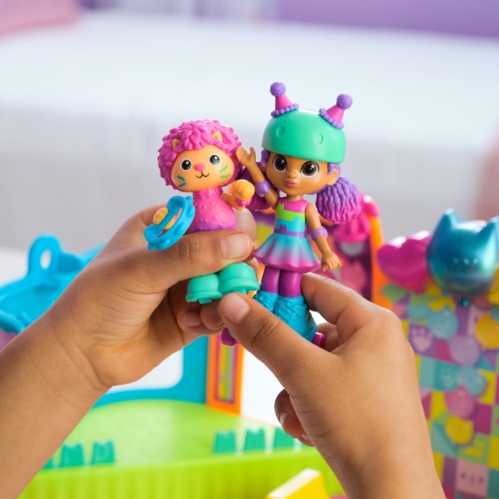 Imagine GABBYS DOLLHOUSE SET DE JOACA CAMERA DE PETRECERE