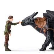 Imagine CUM SA ITI DRESEZI DRAGONUL SET DRAGON TOOTHLESS SI FIGURINA VIKING HICCUP