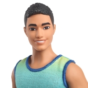 Imagine BARBIE PAPUSA BAIAT FASHIONISTAS BRUNET CU MAIOU OMBRE SI PANTALONI SCURTI DE BLUGI