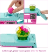 Imagine BARBIE PAPUSA CARIERE FLORARIE