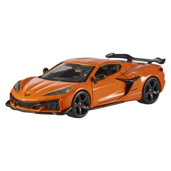 Imagine Hot Wheels Premium Real Riders mașinuță metalică '23 Corvette Z06 scară 1:43