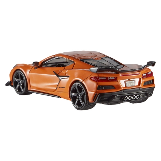 Imagine Hot Wheels Premium Real Riders mașinuță metalică '23 Corvette Z06 scară 1:43