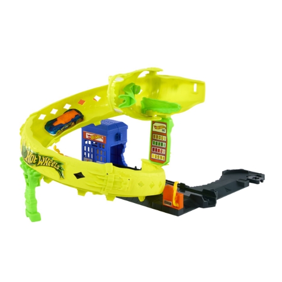 Imagine Hot Wheels City pista atacul spiral al șarpelui