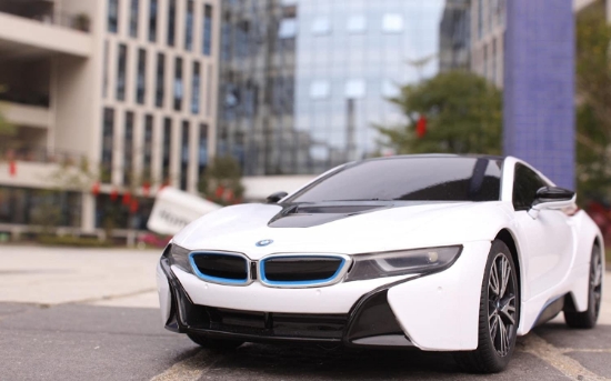 Imagine MASINA CU TELECOMANDA BMW i8 SCARA 1 LA 18