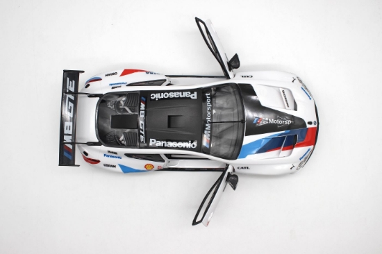 Imagine MASINUTA CONSTRUIBILA CU TELECOMANDA BMW M8 GTE SCARA 1 LA 18