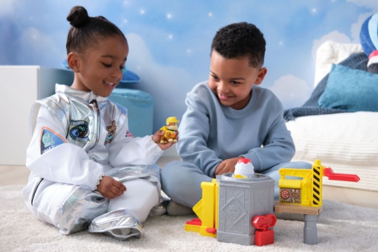 Imagine PATRULA CATELUSILOR RUBBLE SI ECHIPA LANSEAZA SI ROTESTE NAVA SPATIALA