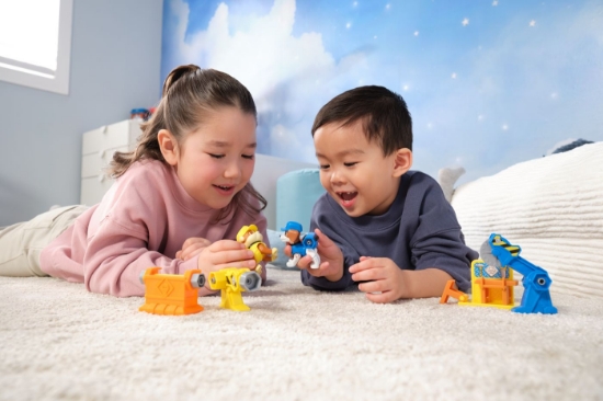 Imagine PATRULA CATELUSILOR RUBBLE SI ECHIPA CU UNELTE DE PUTERE IN MISIUNE 