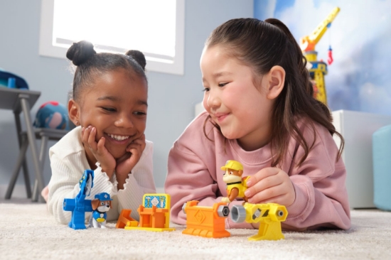 Imagine PATRULA CATELUSILOR RUBBLE SI ECHIPA CU UNELTE DE PUTERE IN MISIUNE 