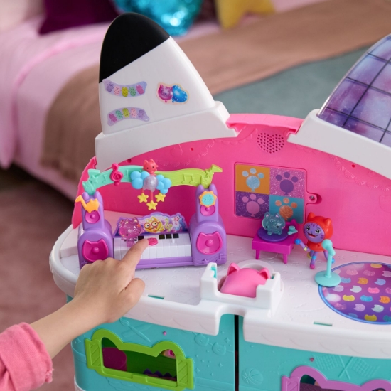 Imagine GABBYS DOLLHOUSE FILMUL SET PETRECERE