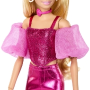 Imagine BARBIE DELUXE STYLE PAPUSA BARBIE TINUTA ROZ METALIZAT