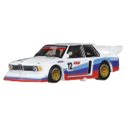 Imagine Hot Wheels Premium set 2 mașinuțe metalice BMW 320 Group 5 și BMW 3 GTR 2001 scară 1:64