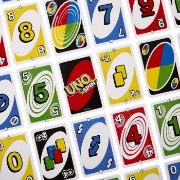 Imagine Uno joc de carti Spin