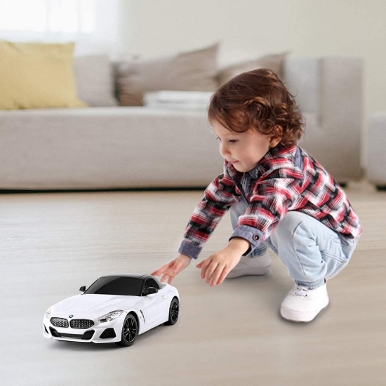 Imagine MASINA CU TELECOMANDA BMW Z4 ALBA SCARA 1 LA 24