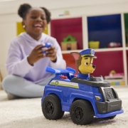Imagine Patrula Cățelușilor vehicul cu telecomandă Action Cruiser și figurină Chase