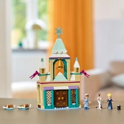 Imagine LEGO DISNEY CASTELUL ARENDELLE DIN REGATUL DE GHEATA 43265