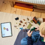 Imagine LEGO MINECRAFT EXPEDITIA DE MINERIT CU TATU 21269