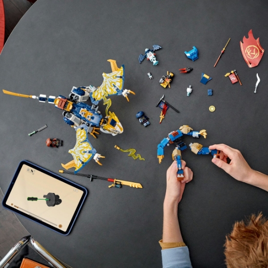 Imagine LEGO NINJAGO ROBOTUL CALARET DE DRAGON A LUI ROGUE 71843
