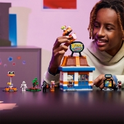 Imagine LEGO FORTNITE RESTAURANTUL DURRR BURGER 77076