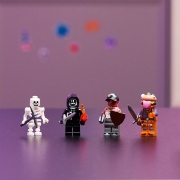 Imagine LEGO FORTNITE RESTAURANTUL DURRR BURGER 77076