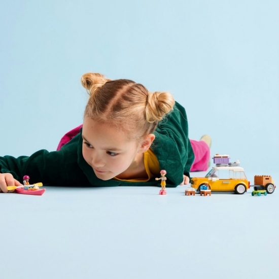 Imagine LEGO FRIENDS MASINA DE CALATORII A PRIETENIEI 42659 