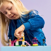 Imagine LEGO FRIENDS LOC DE JOACA PENTRU CATELUSI 42665