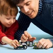 Imagine LEGO CITY URMARIRE CU MOTOCICLETA DE POLITIE 60455