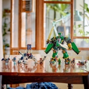 Imagine LEGO NINJAGO ROBOTUL AVION CU REACTIE AL LUI LLOYD 71845 