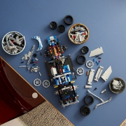 Imagine LEGO TECHNIC 2 FAST 2 FURIOUS NISSAN SKYLINE GT-R R34 42210