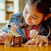 Imagine LEGO DISNEY CATELUSII LUCKY SI PENNY DIN 101 DALMATIENI 43271
