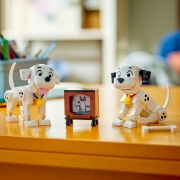 Imagine LEGO DISNEY CATELUSII LUCKY SI PENNY DIN 101 DALMATIENI 43271