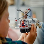 Imagine LEGO MARVEL LUPTA PE ACOPERISUL TRENULUI OMUL PAIANJEN SI DOC OCK 76321