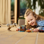 Imagine LEGO JURASSIC WORLD RENASTEREA EVADARE PE RAU DIN CALEA UNUI T REX 76975
